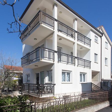 Apartments Villa Japeri Kaštela Exterior foto